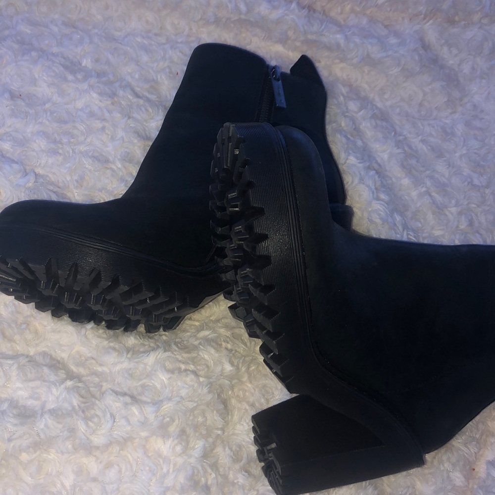 Dr. Martens women’s heels size 8